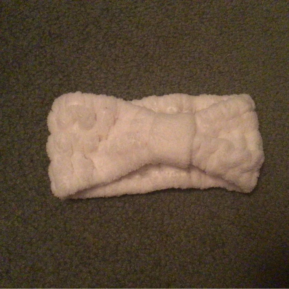Assorted Headbands - Picture 3 of 4